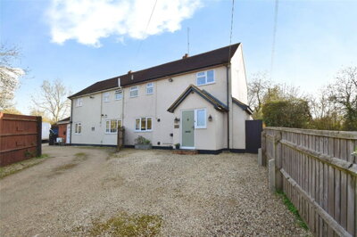 Property on Padbury Road, MK18 2EB