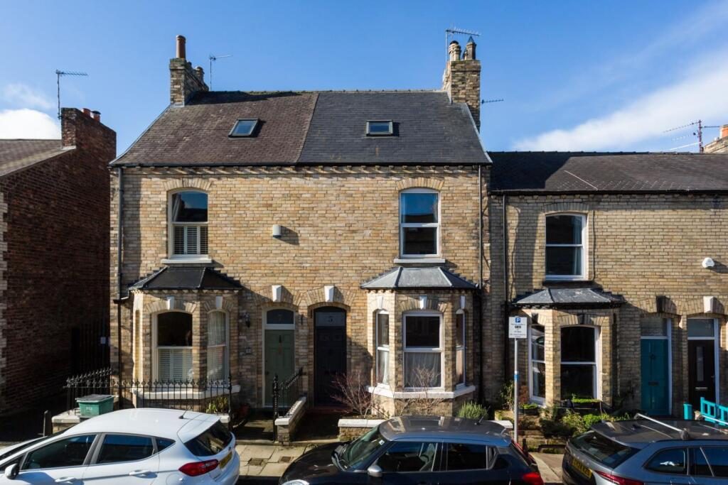 Terraced House
