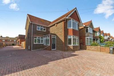 Property on Pavilion Road, BN14 7EF