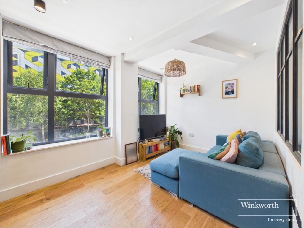 Property main image