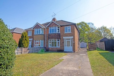Property on Scotter Road, DN15 7EJ