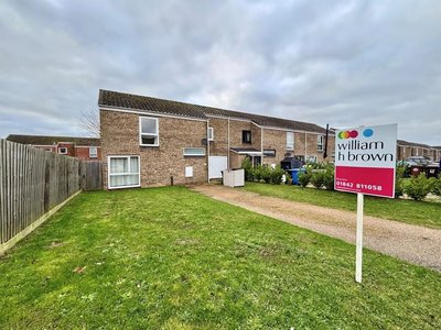 Property on Radcliffe Road, IP27 9RG