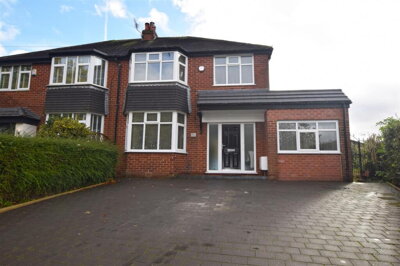 Property on Kingsway, M24 1LG