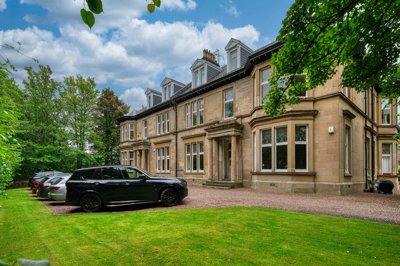 Property on G12 0XR