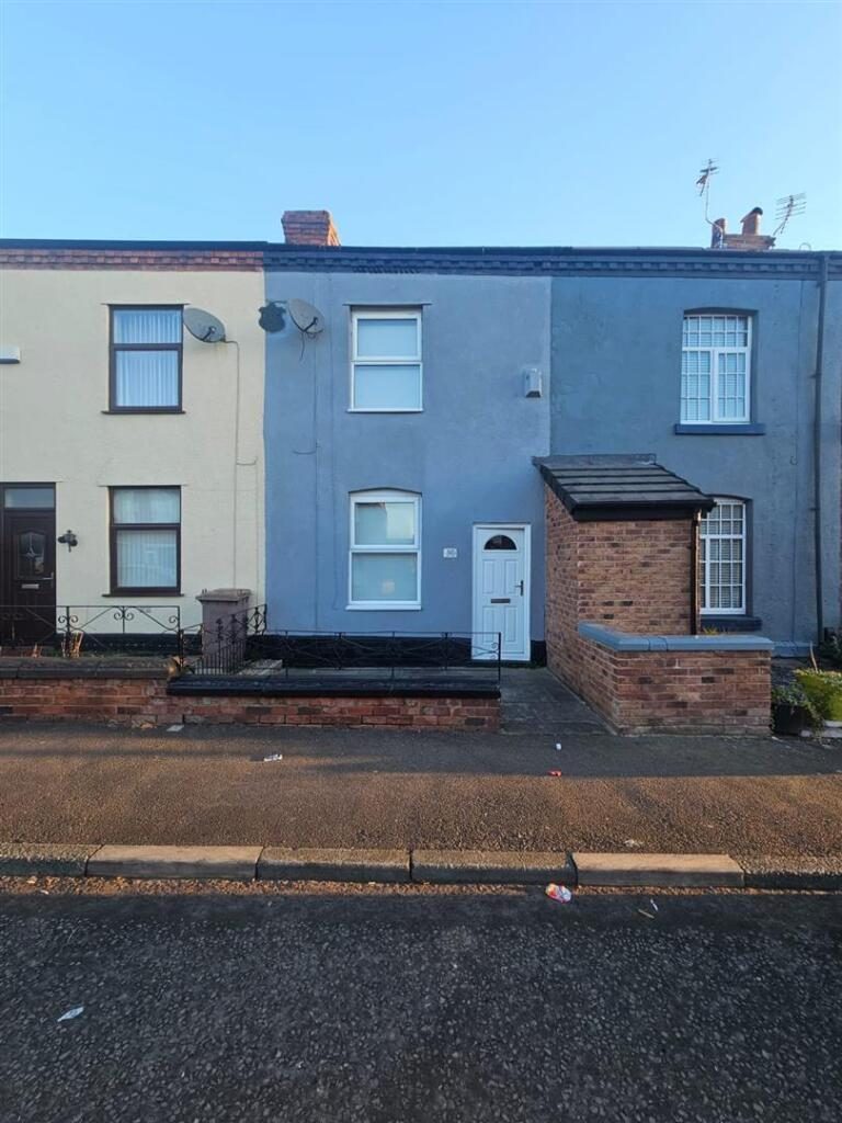 Terraced House
