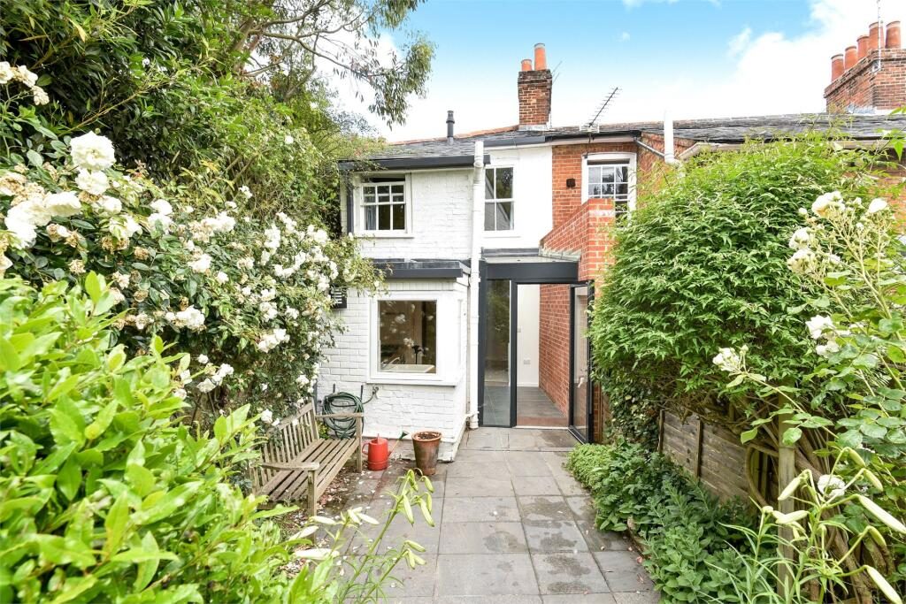 Terraced House