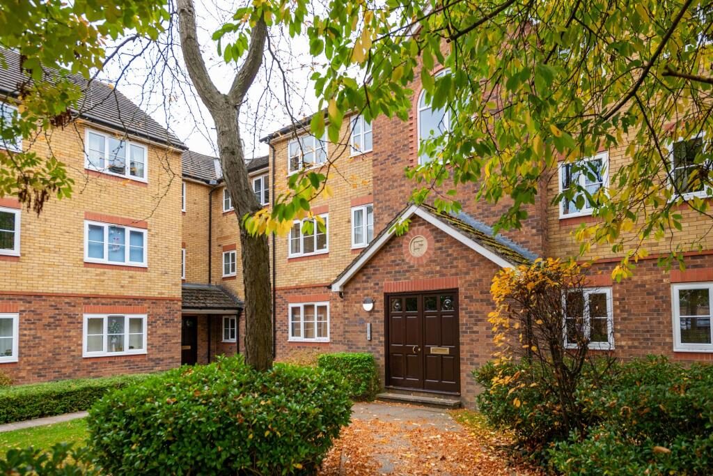 Property main image