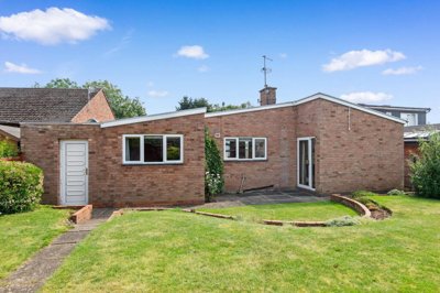 Property on Lansdowne Road, WR3 8JJ