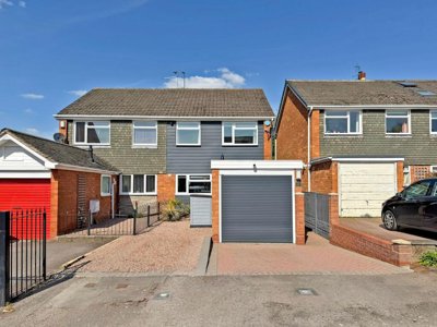 Property on Chapel Street, WV5 0LR