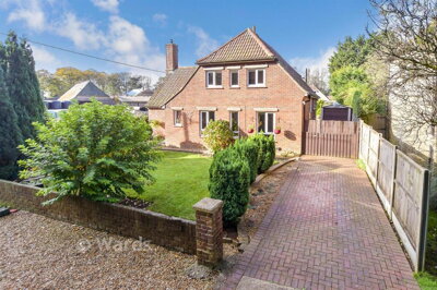 Property on Dover Road, CT15 5EN