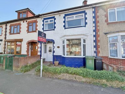 Property on Rosebery Avenue, PO6 2PZ