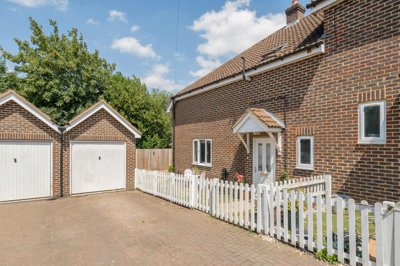 Property on Selborne Gardens, GU9 8AE
