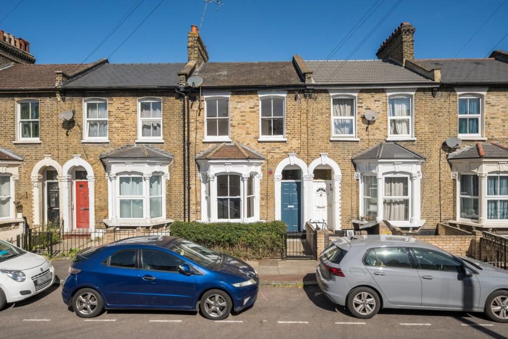 Terraced House