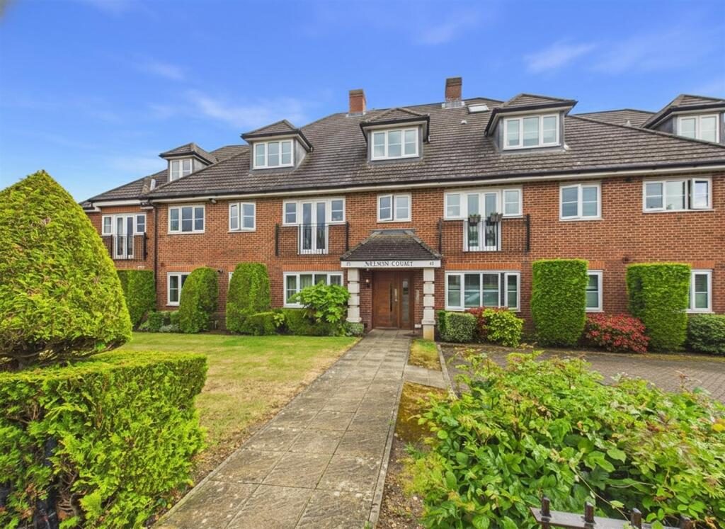 Property main image