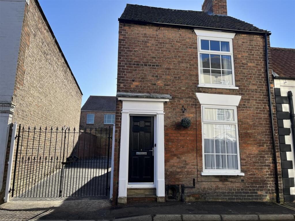 Terraced House