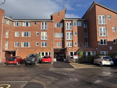 Property on Peter Street, SK7 4GD