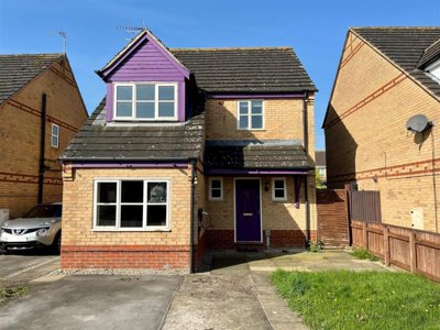 Property on Ferry Meadows Park, HU7 3DF