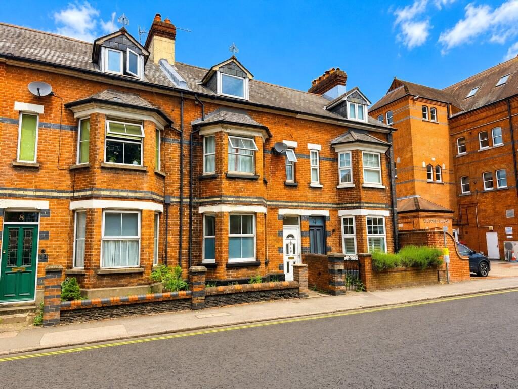 Property main image