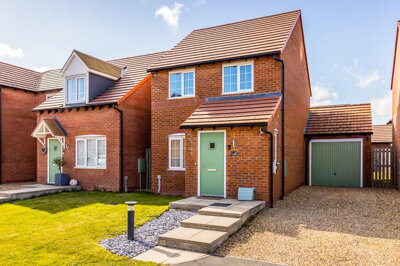 Property on Hawthorn Close, PE21 0QJ