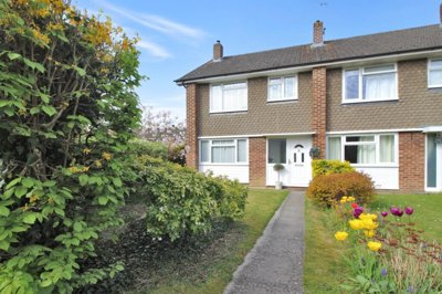 Property on Cricket Lea, GU35 0PY