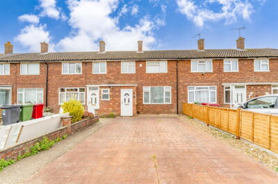 Property on Perryman Way, SL2 2HF