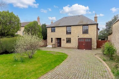 Property on High Street, OX5 2DR