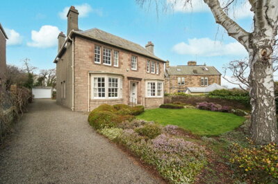 Property on Blackbarony Road, EH16 5QP