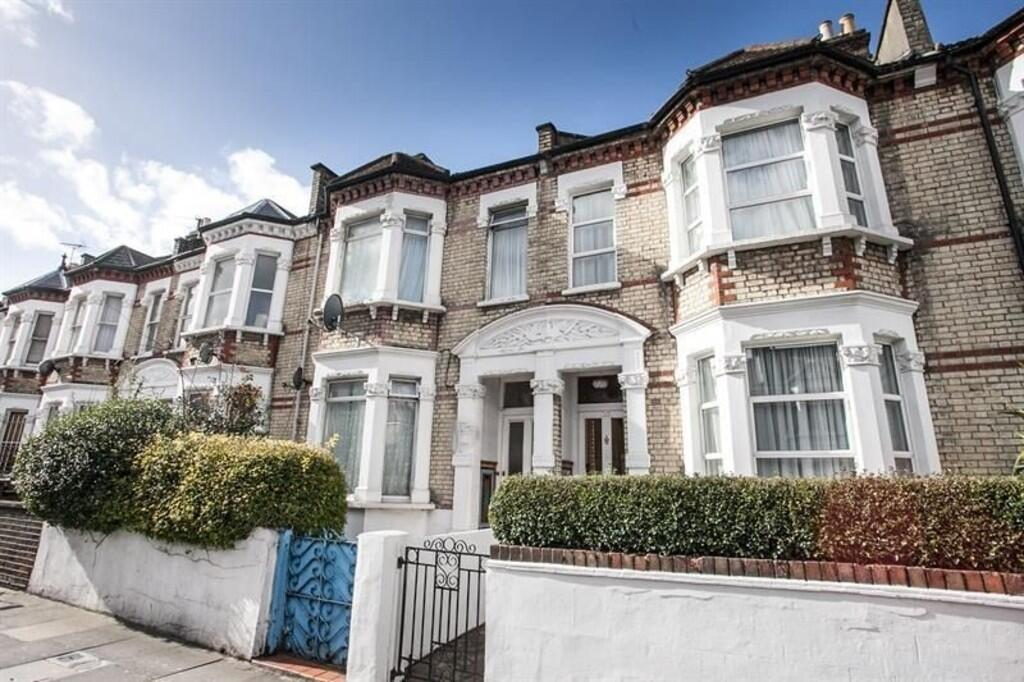Terraced House
