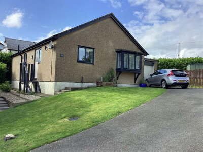 Property on Cae Rhos, LL78 8JF