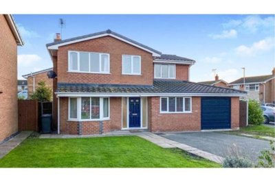 Property on Hellath Wen, CW5 7BB