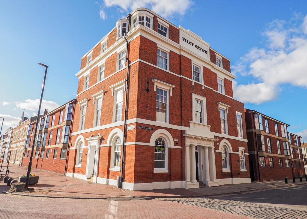 Property main image