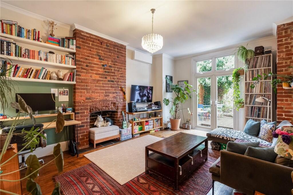 Property main image