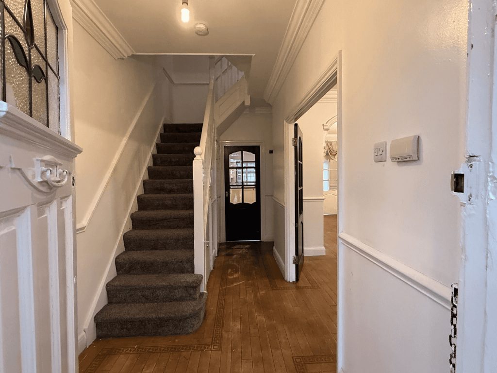 Terraced House