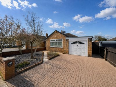 Property on Pine Tree Avenue, CH43 9RX