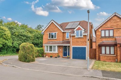 Property on Weavers Close, SN14 0GA