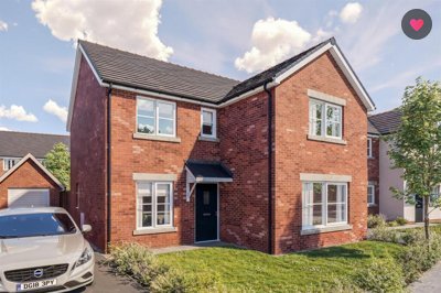 Property on Wrexham Road, LL14 4DN
