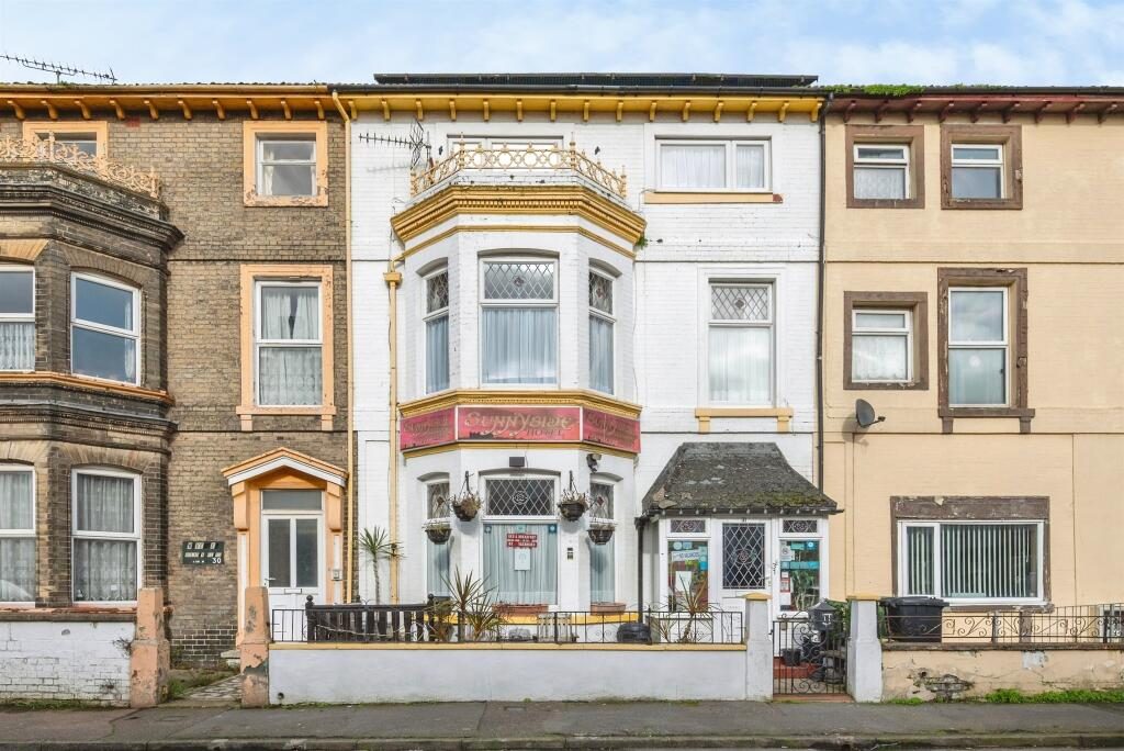 Terraced House