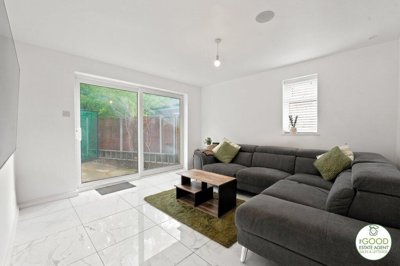 Property on Blackden Walk, SK9 2EN