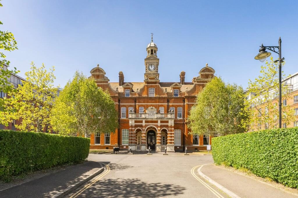 Property main image