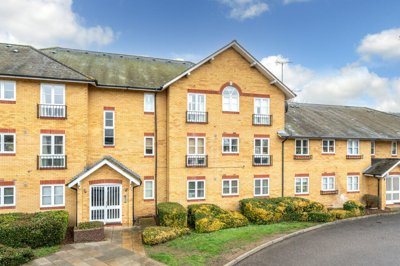 Property on Alsford Wharf, HP4 2BG