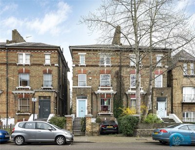 Property on Middleton Grove, N7 9LU