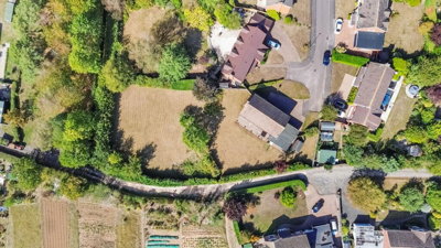 Property on Butt Furlong, WR10 2QZ