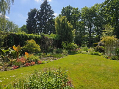 Property on Ecton Lane, NN6 0BA