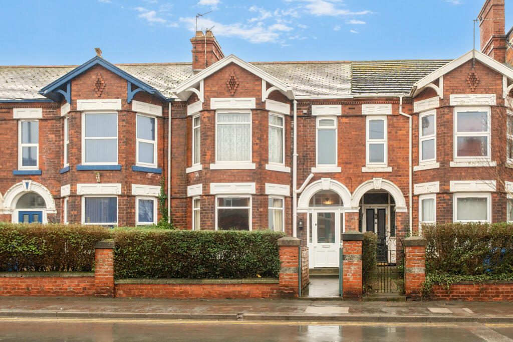 Terraced House