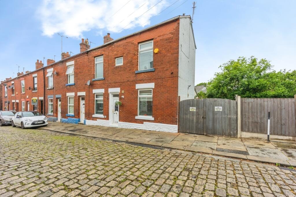 Terraced House