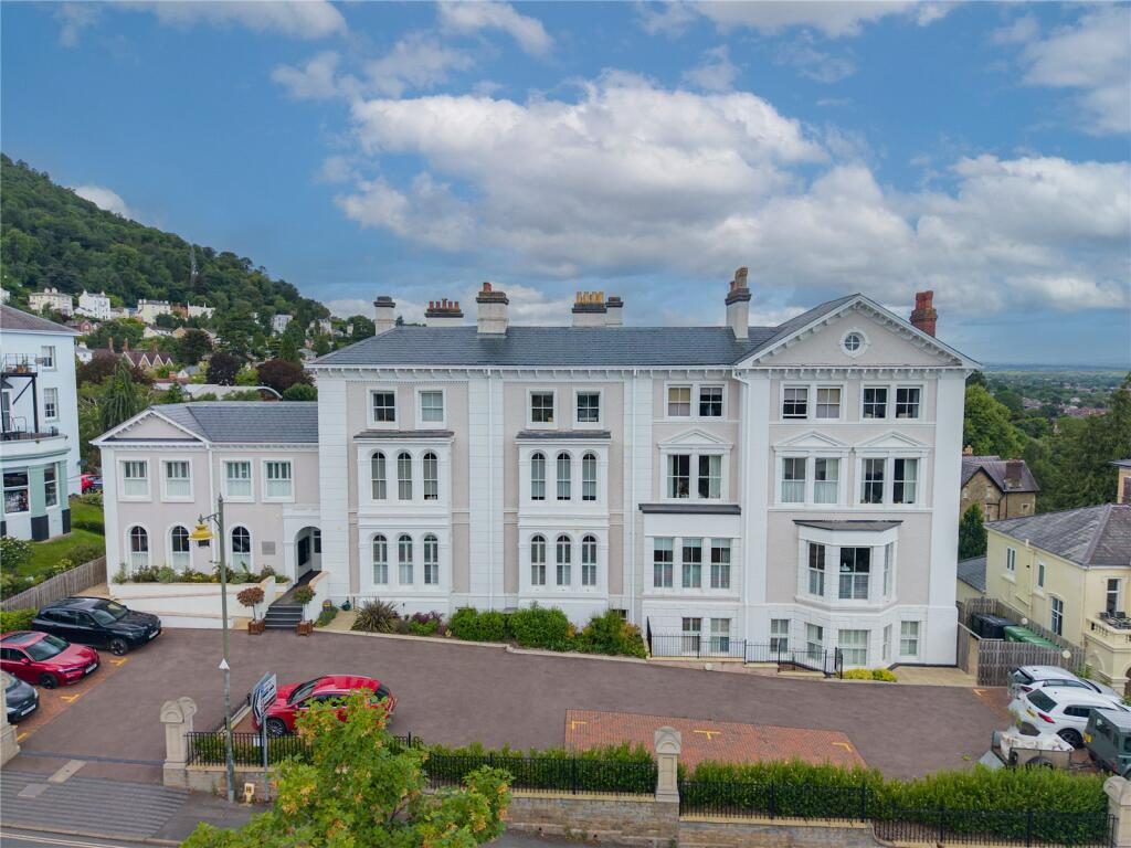 Property main image