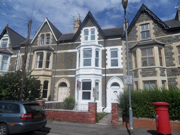 Property main image