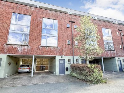 Property on Gobowen Road, SY11 1BX