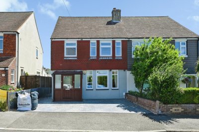 Property on Winterhill Road, PO6 3NY