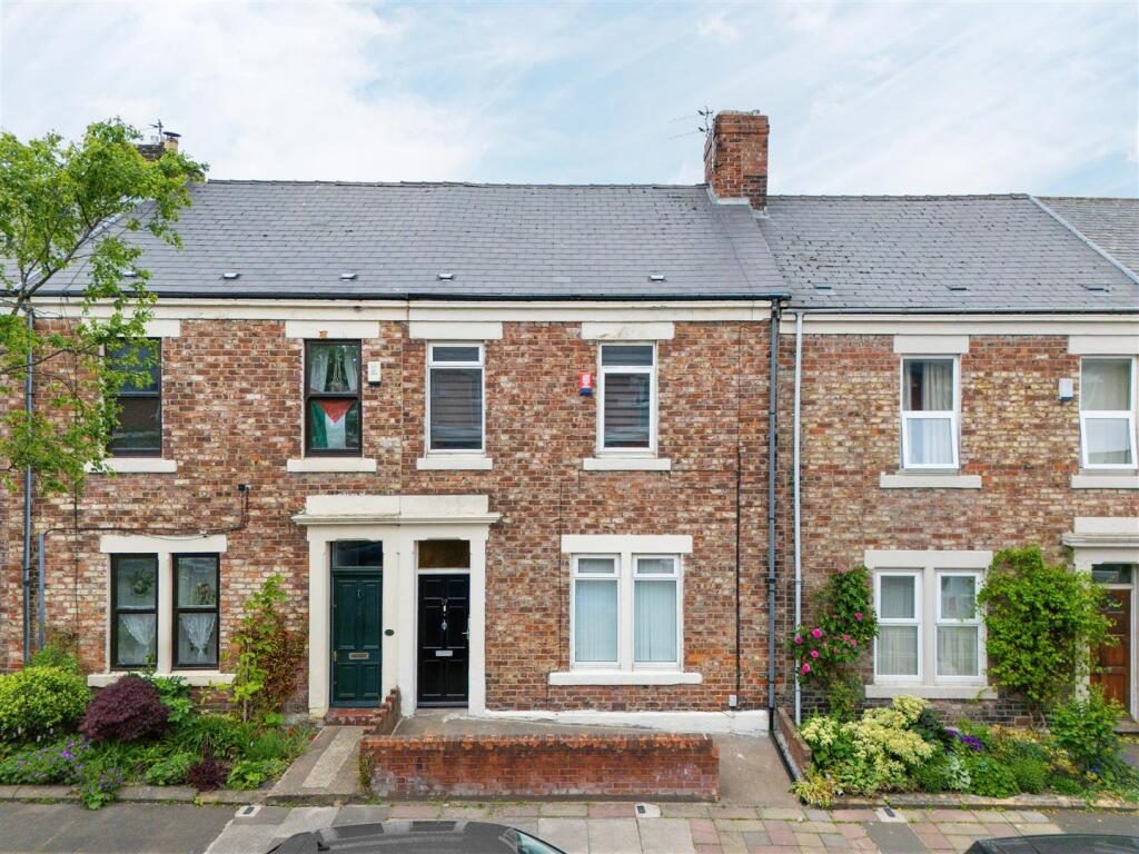 Property main image